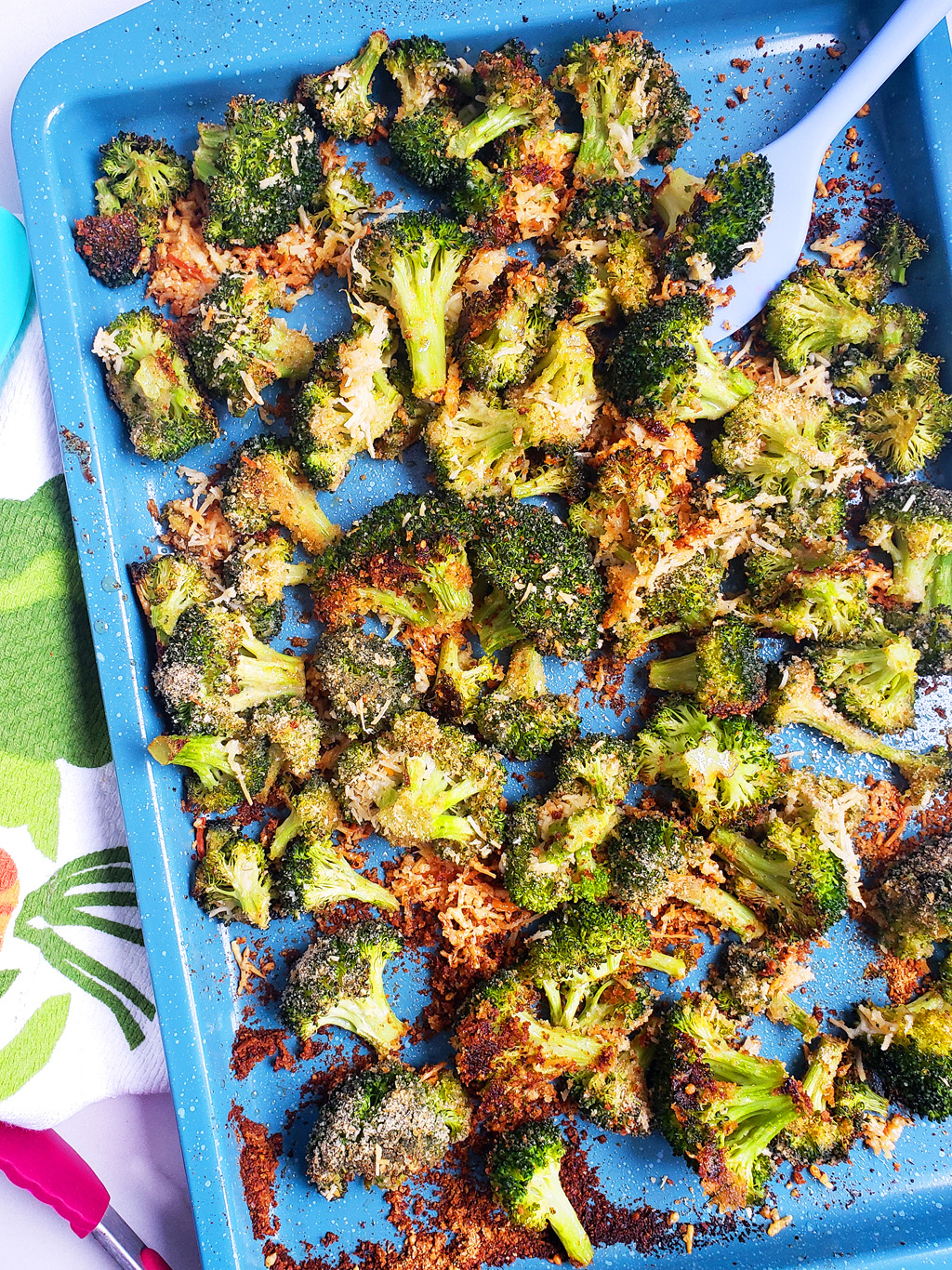 Quick & Easy Parmesan Roasted Broccoli