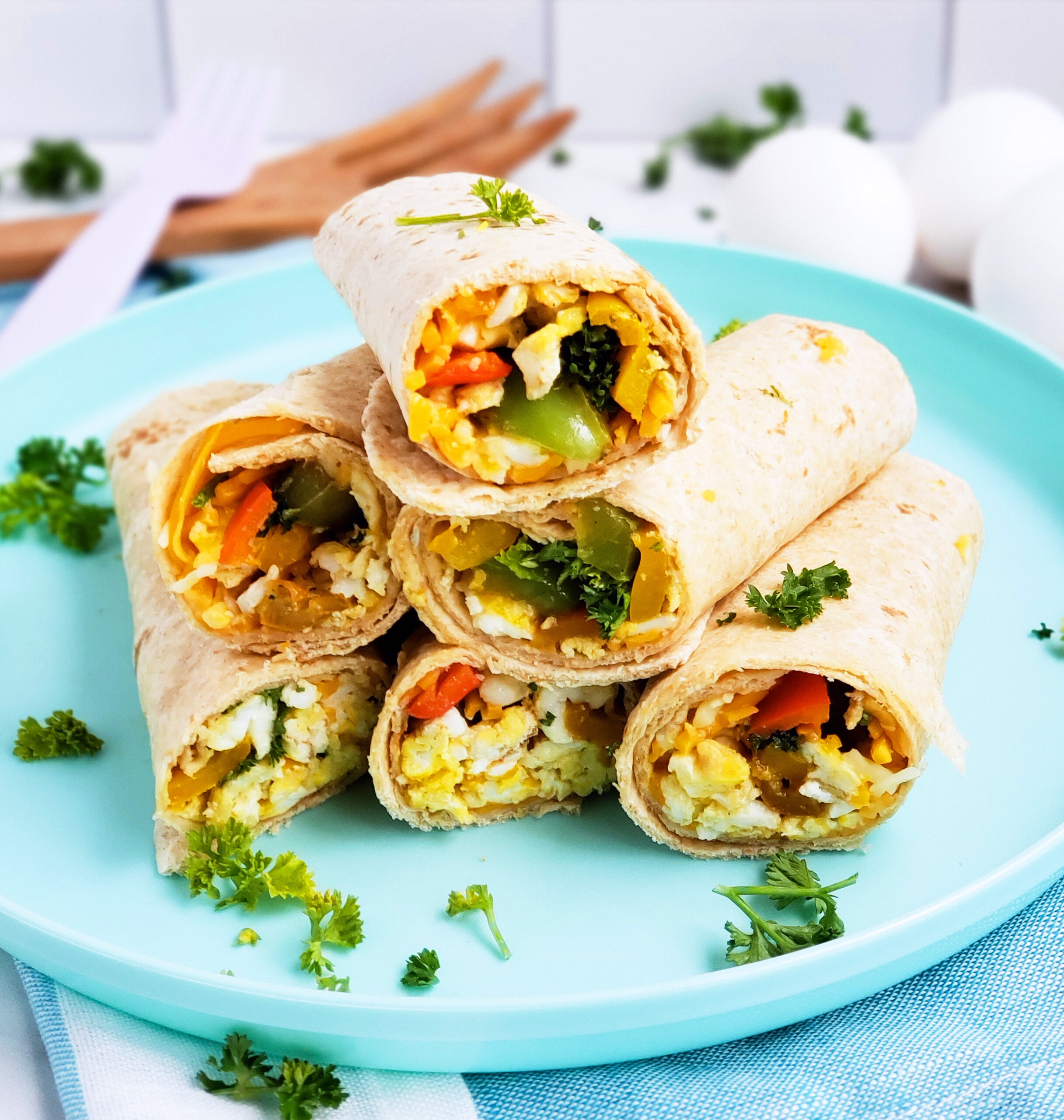 Cheesy Veggie & Egg Breakfast Roll-Ups