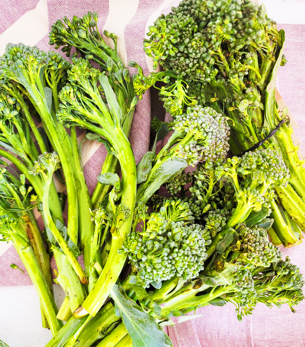 This Garlicky Sautéed Broccolette or Broccolini with Bacon recipe is simple to make, and a delicious accompaniment to any holiday menu. littleeatsandthings.com