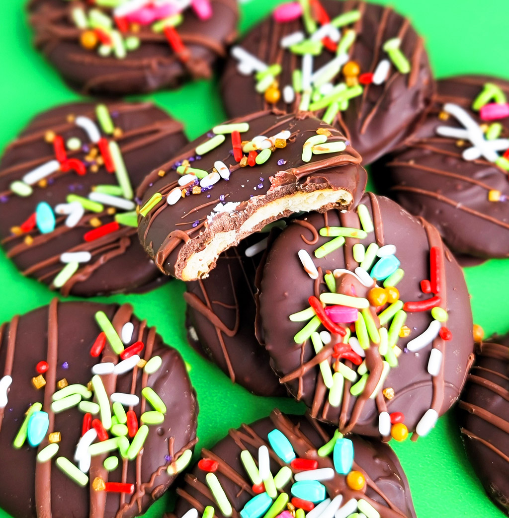 Easy 3-Ingredient Thin Mint Cookies