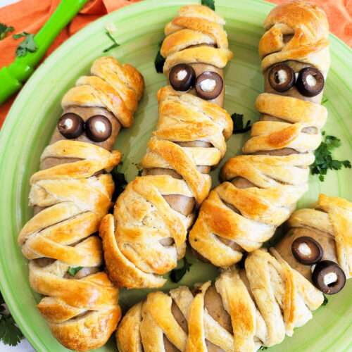 Jalapeno Cheddar Hot Dog Mummies for Halloween littleeatsandthings.com