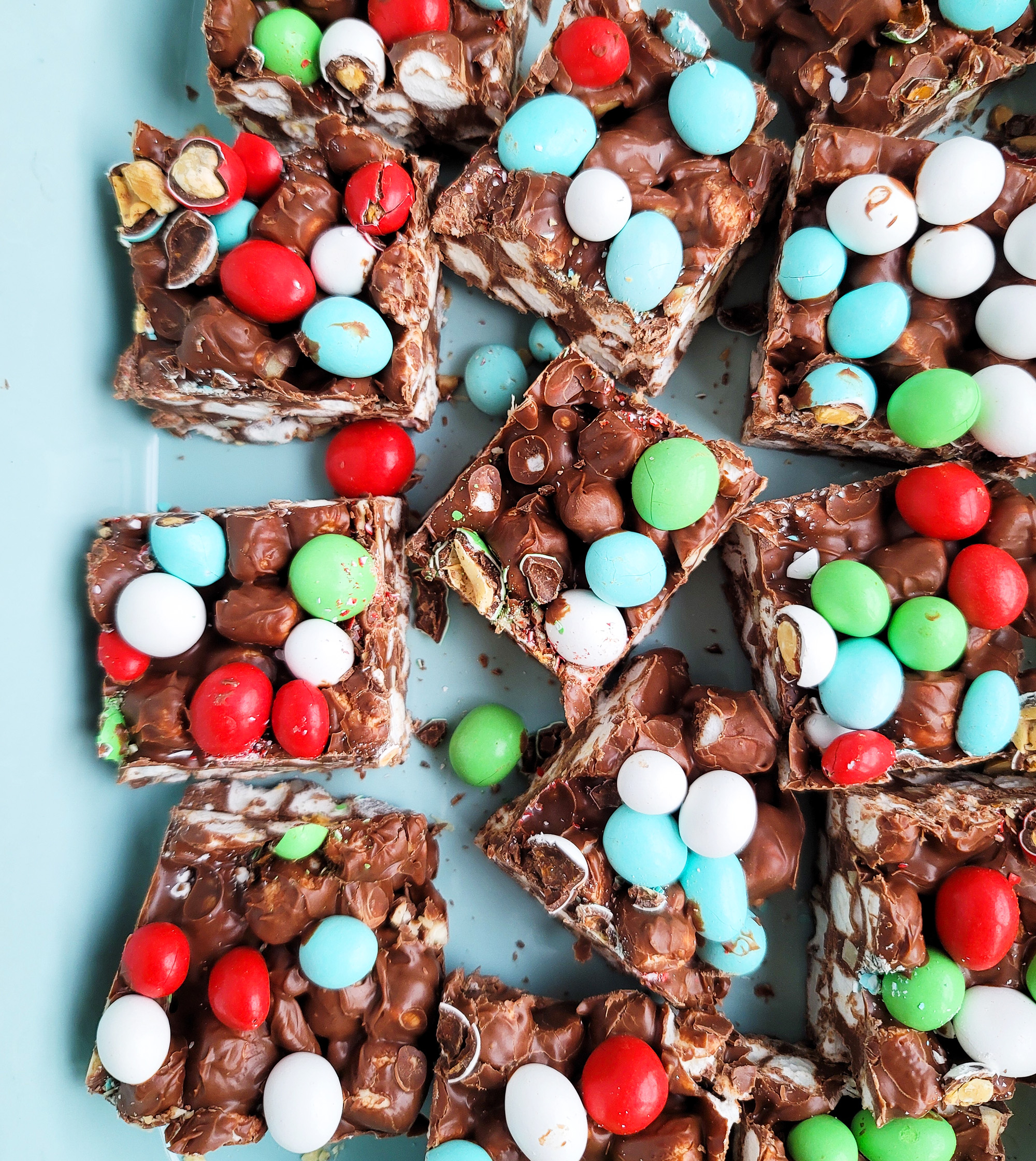 Almond Christmas Dream Bars