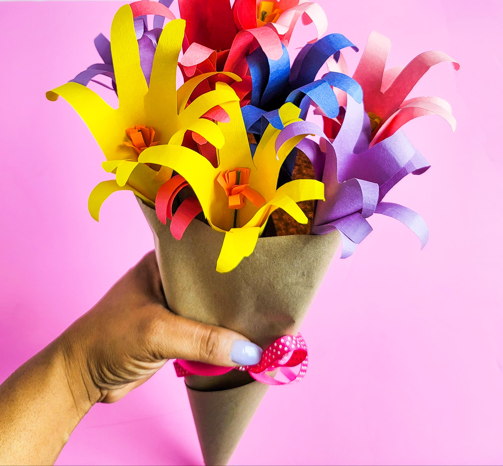 Easy DIY Handprint Flower Bouquet