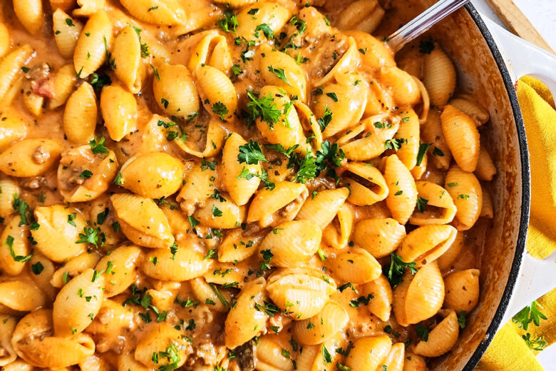 Creamy Beefy Shells & Cheese